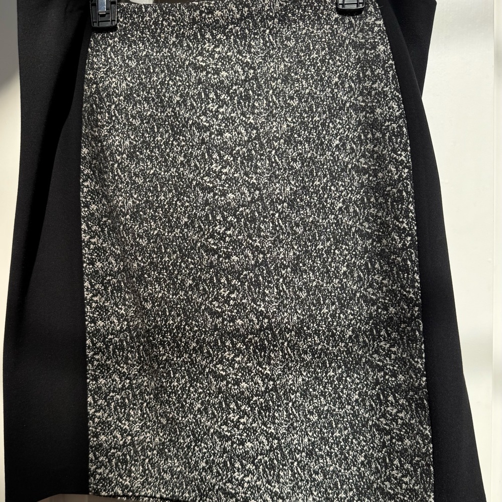 Elie Tahari Black and Gray Pencil Skirt